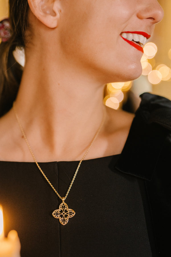 Croix Carrée trilobée