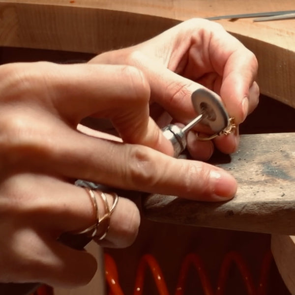 Patine main - Finition brillante