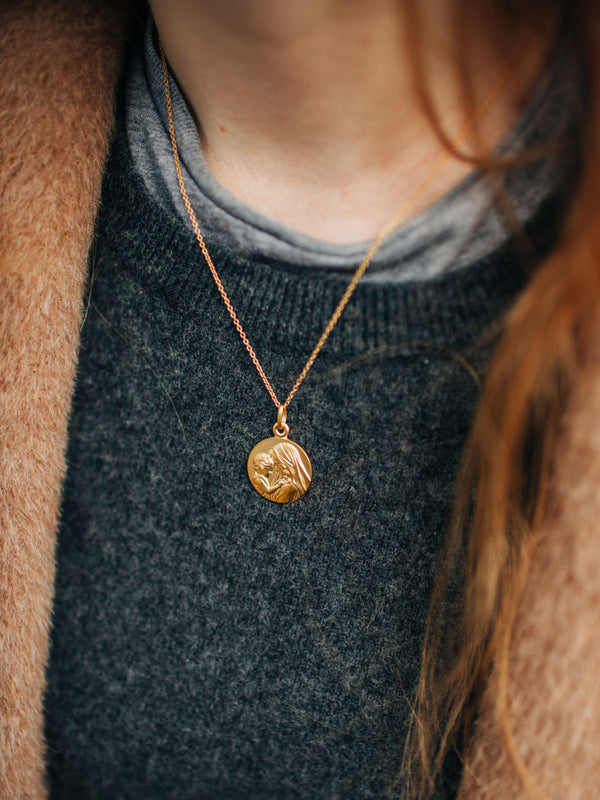 Médaille Vierge à l'enfant – Manufacture Mayaud